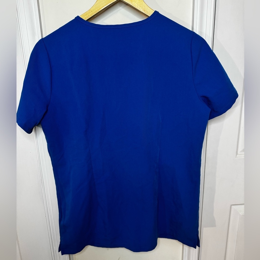 Figs Technical Collection Royal Blue Top - Picture 3 of 4